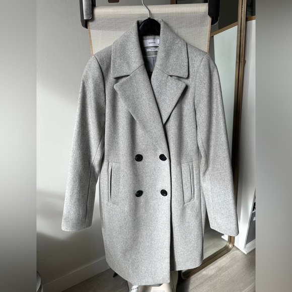✅Sold✅ Reserved Women’s Double-Breasted Wool Coat – Size 36 (US 6 / S-M) - Picture 2 of 10